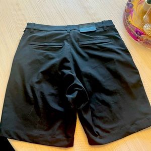 Lululemon Commission Short Classic 9” size 32